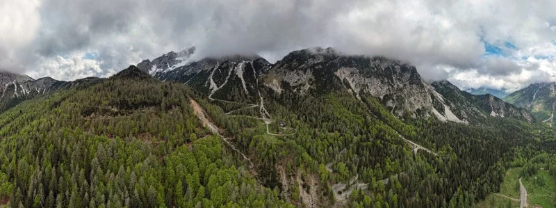 Erjavceva mountain hut in summer 2023_2