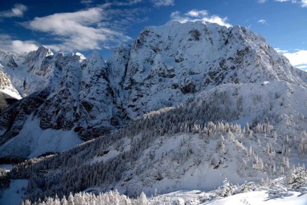 Zlatko Jaklin: Capturing the Soul of Winter on Vršič Pass