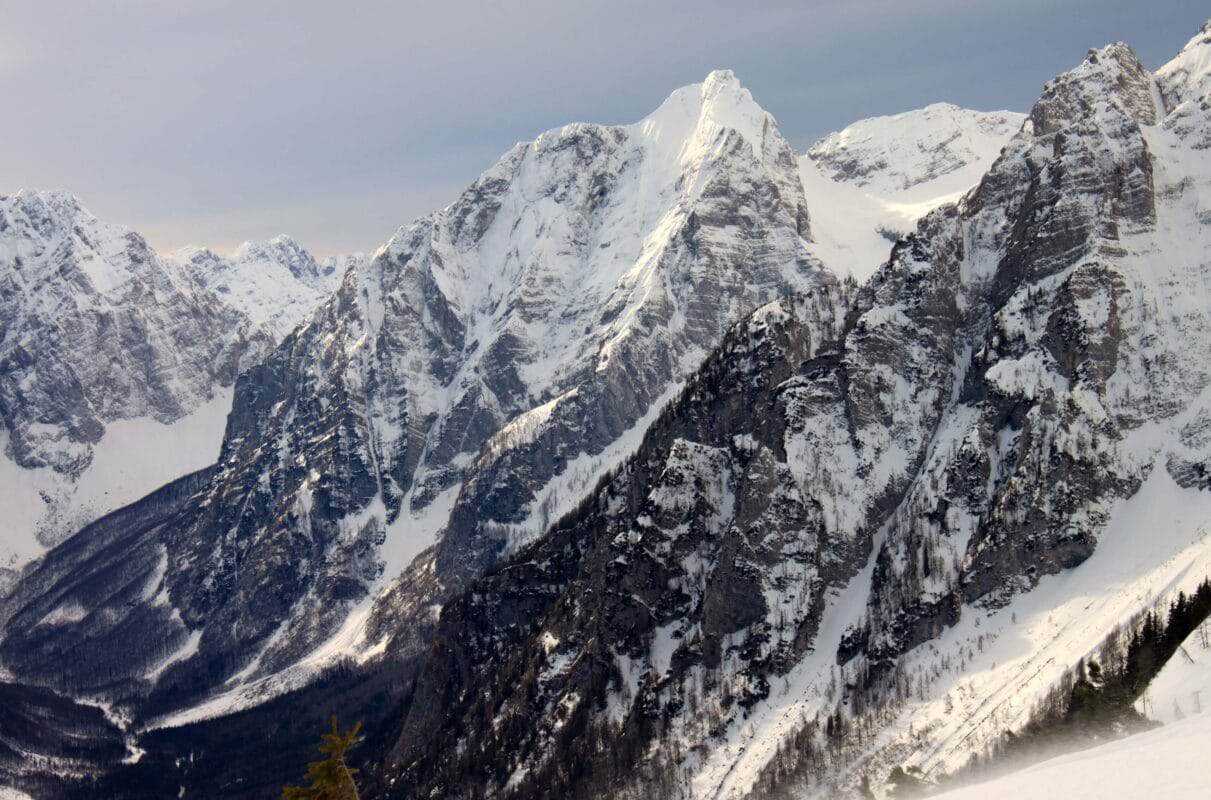 Stenar - Vrh kraj sten, Slovenia